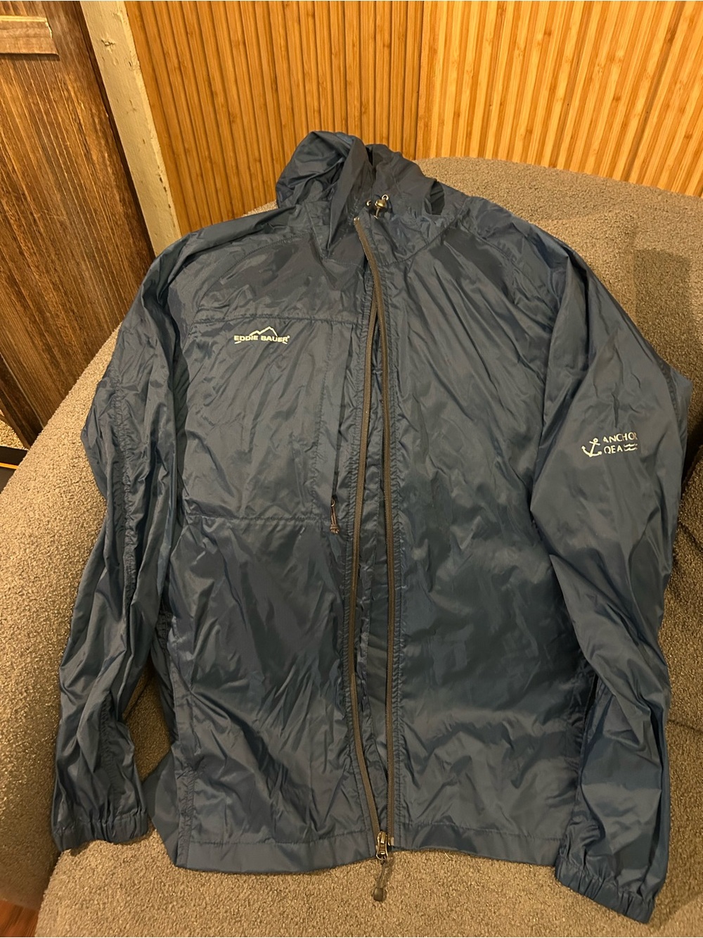Eddie Bauer Navy Blue Men's Hooded Windbreaker